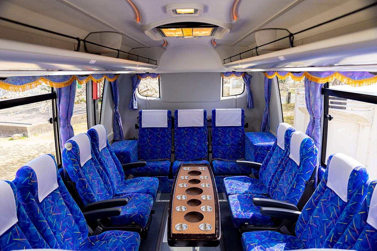 中型バス サロンシート